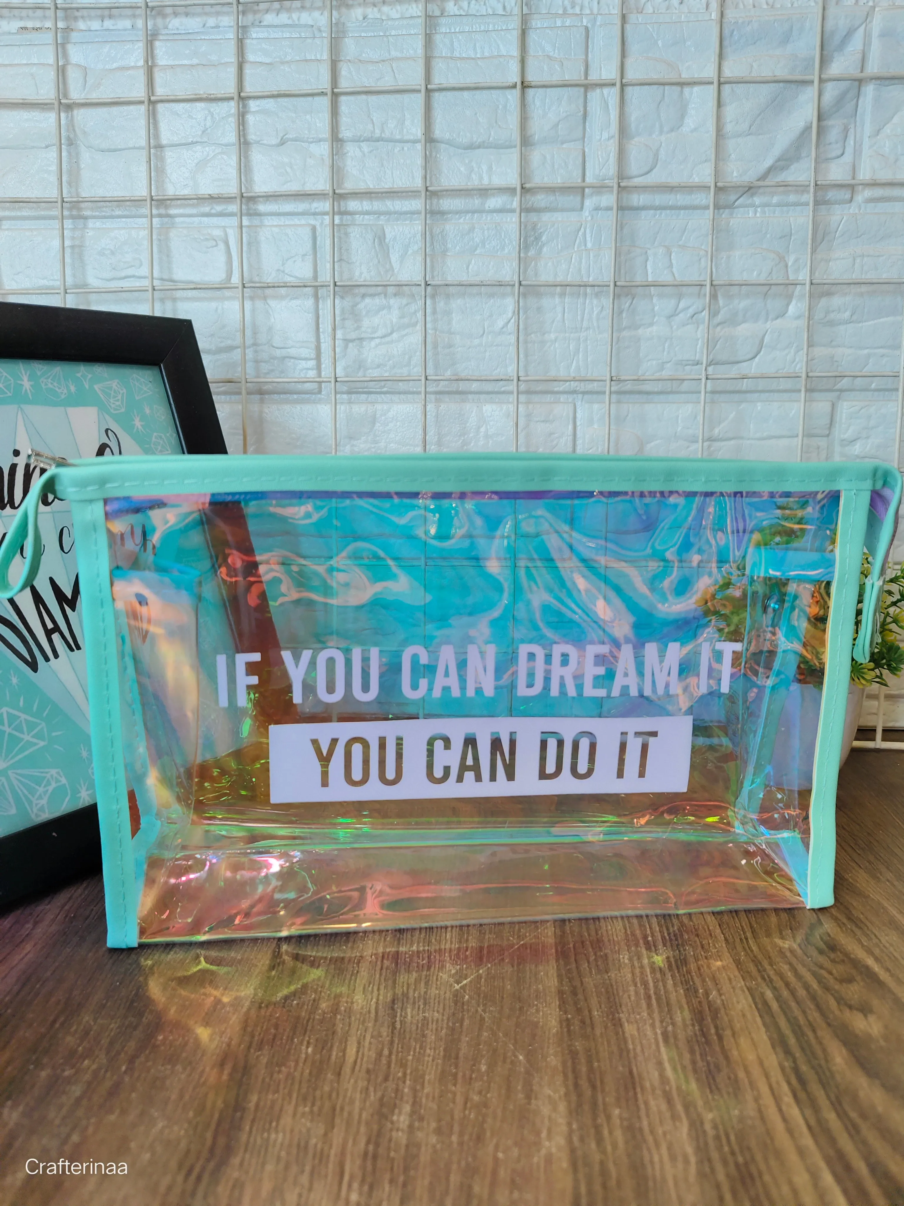 Holographic multipurpose Pouch