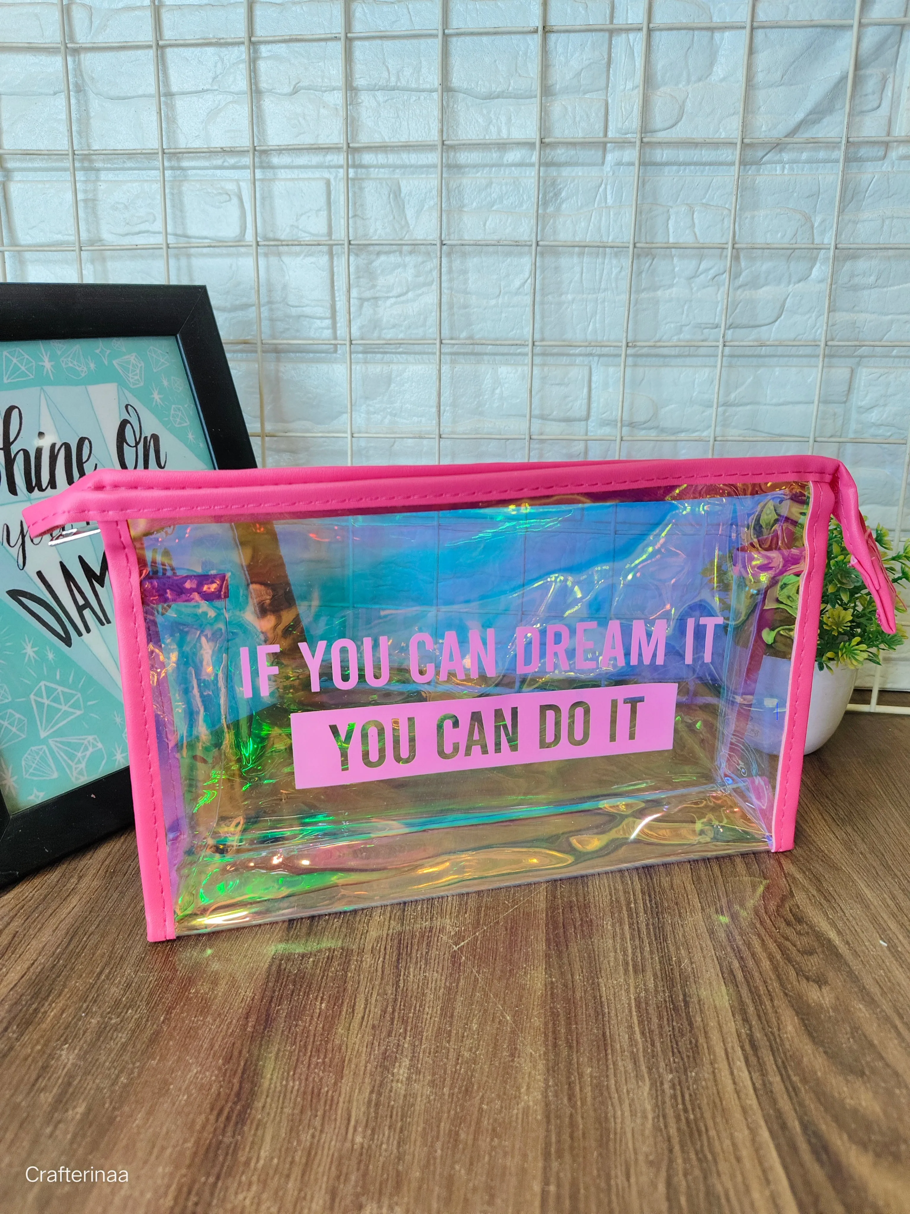 Holographic multipurpose Pouch