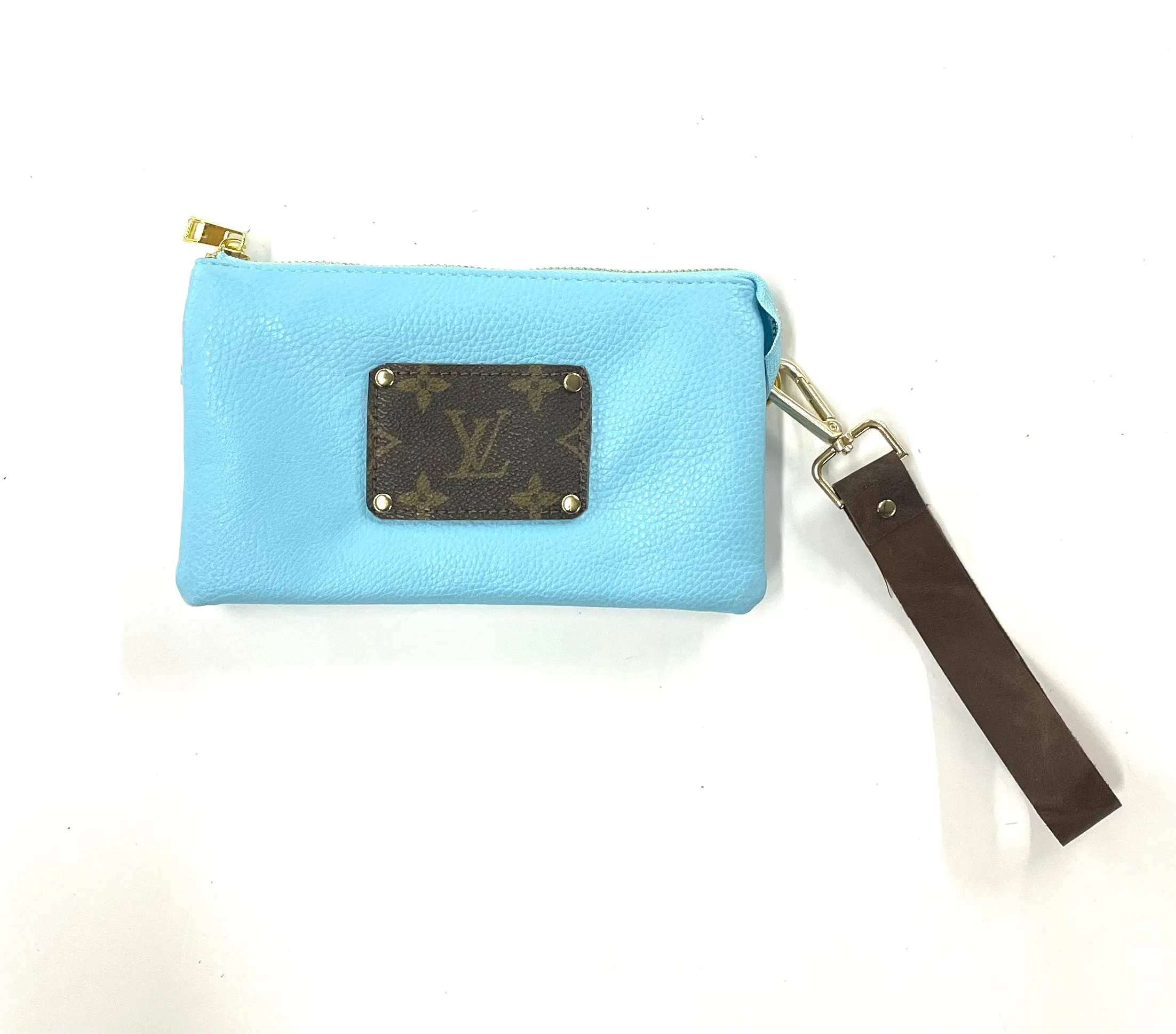 Jill in baby blue (medium patch) with leather strap