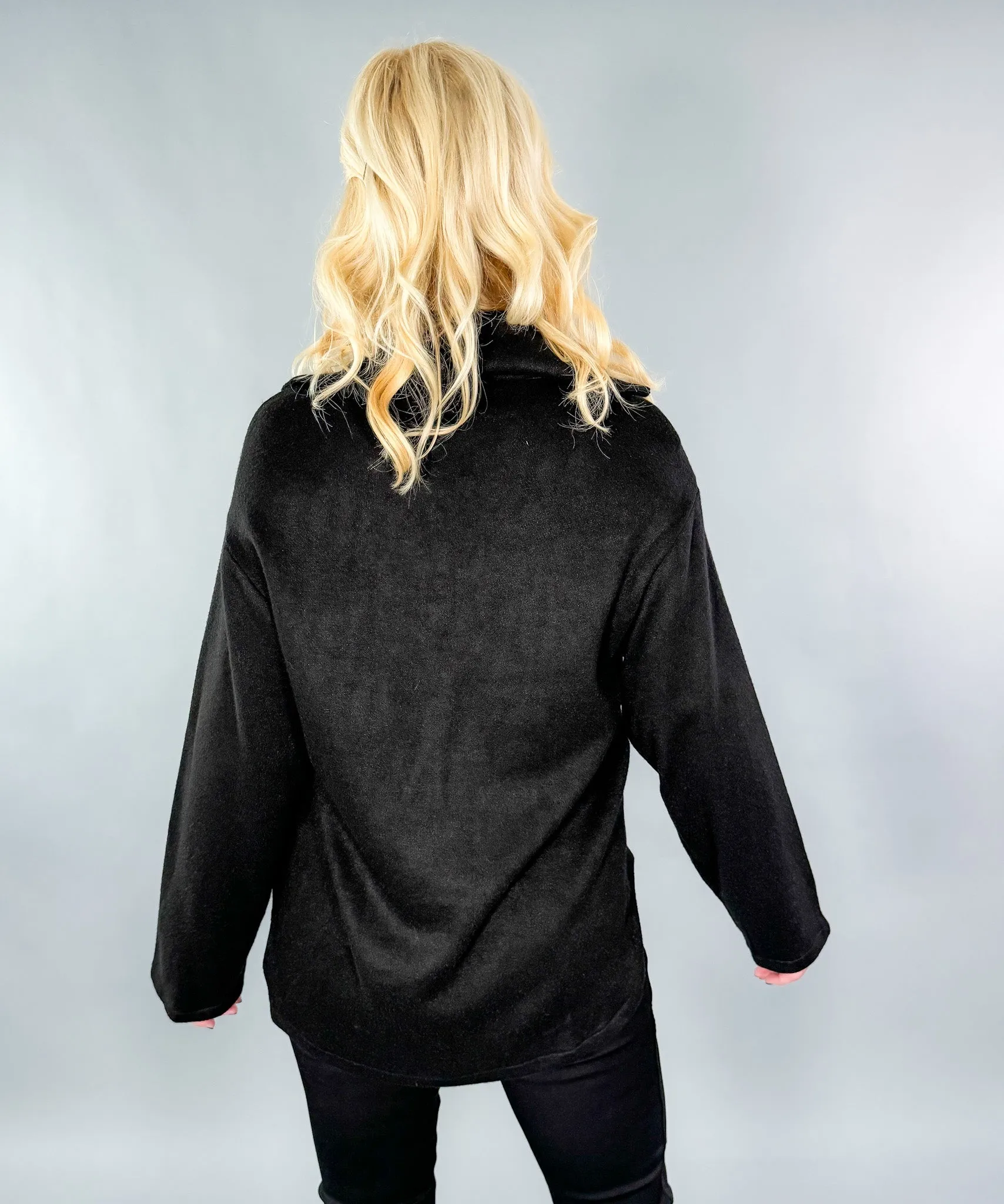 Johns Black Pocket Fleece Top