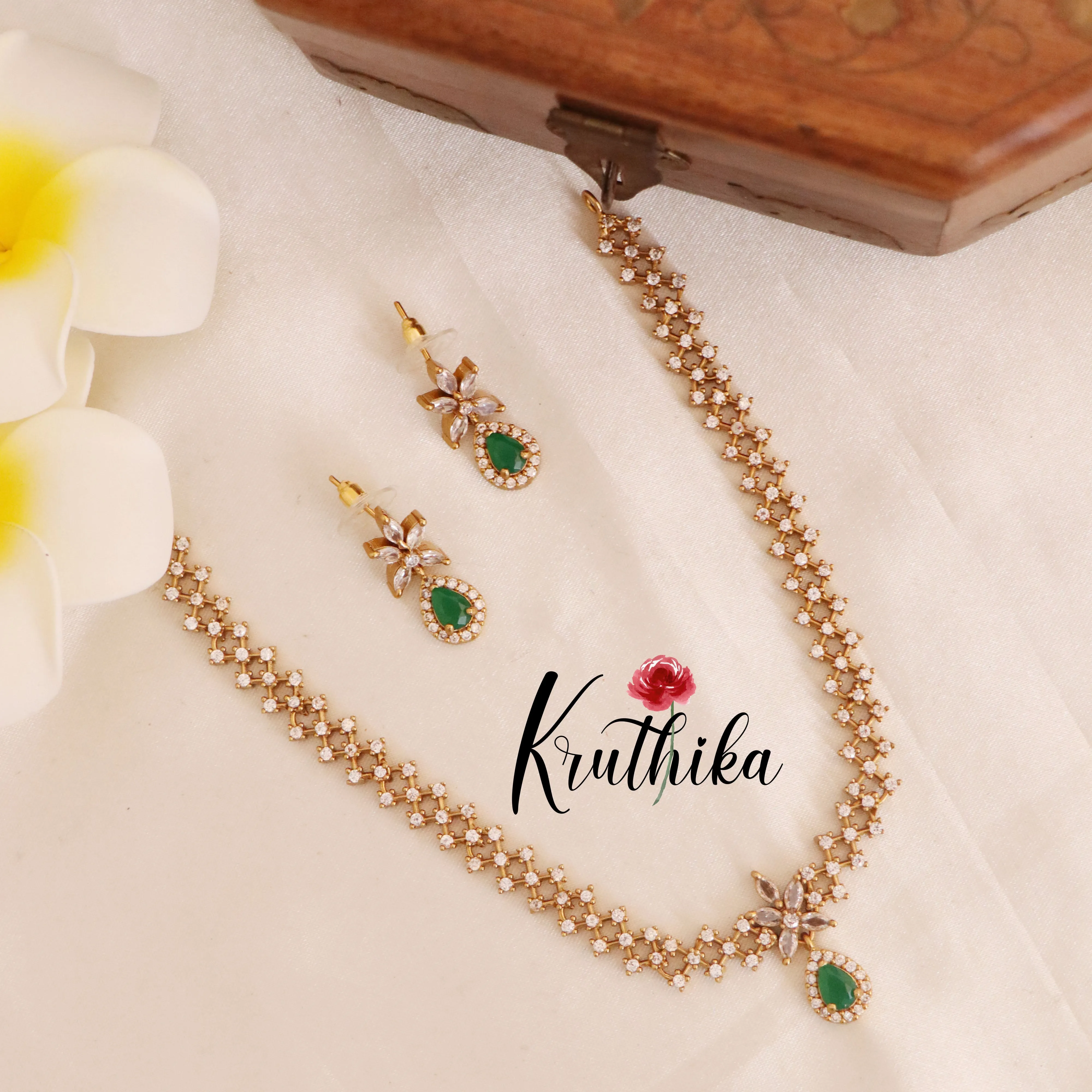 Simple & Pretty AD Necklace with earrings NC1786 (two color options)