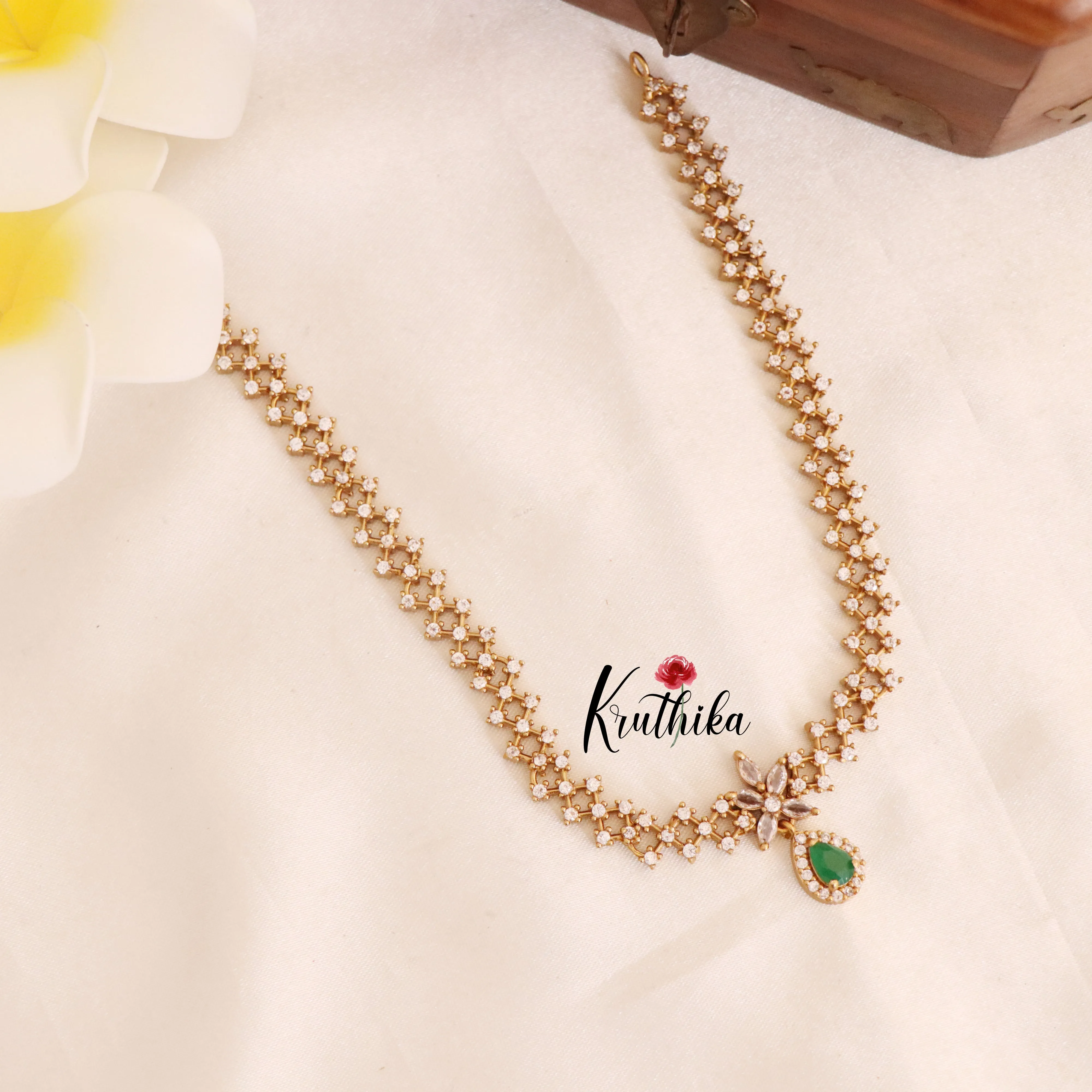 Simple & Pretty AD Necklace with earrings NC1786 (two color options)